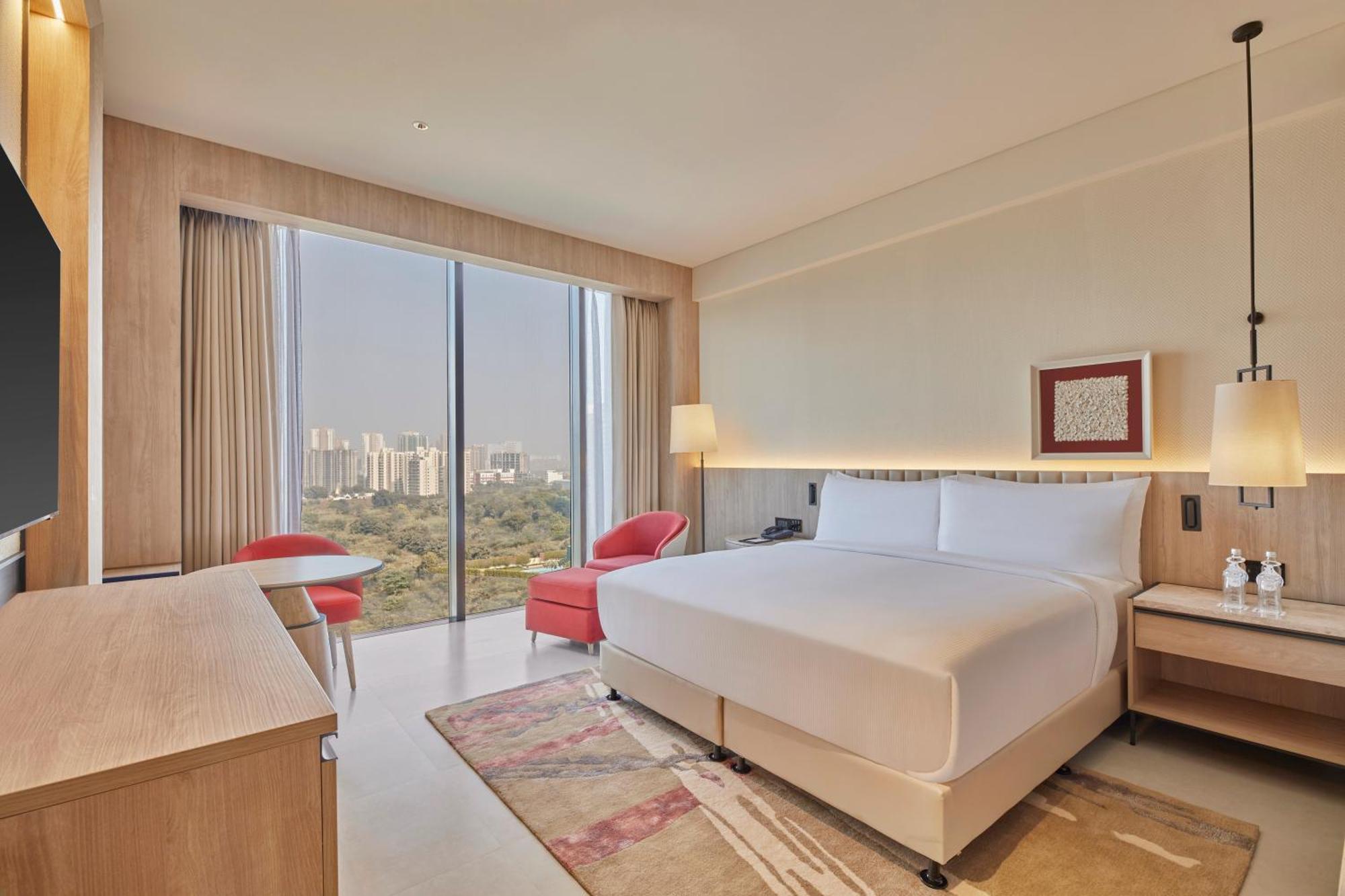 Hilton Gurugram Baani City Centre Gurgaon Exterior foto
